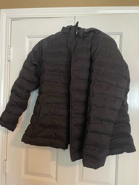 Time and Tru Black Packable Quilted Puffer Coat with Hood